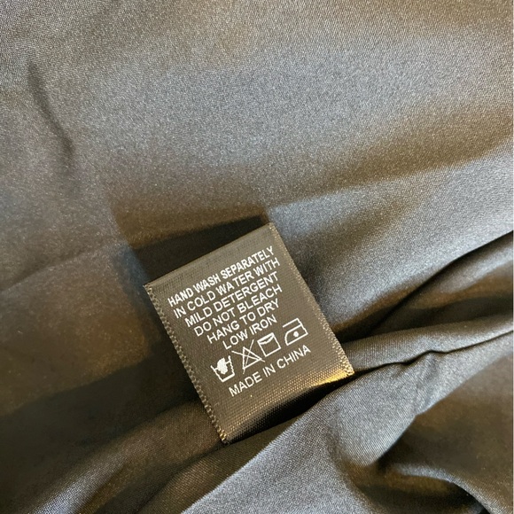 TUCKERNUCK Pomander Place Metallic Ikat Kenzo Dress NWT Size XS - Picture 16 of 16